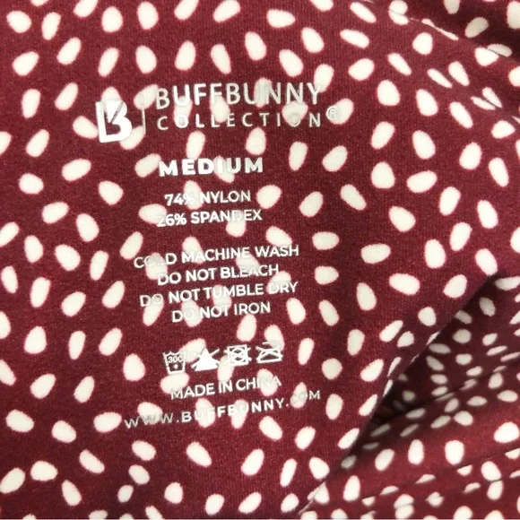 Buff Bunny Burgundy Bossy Print Rosa Pocket Leggings Size Medium - Picture 6 of 6
